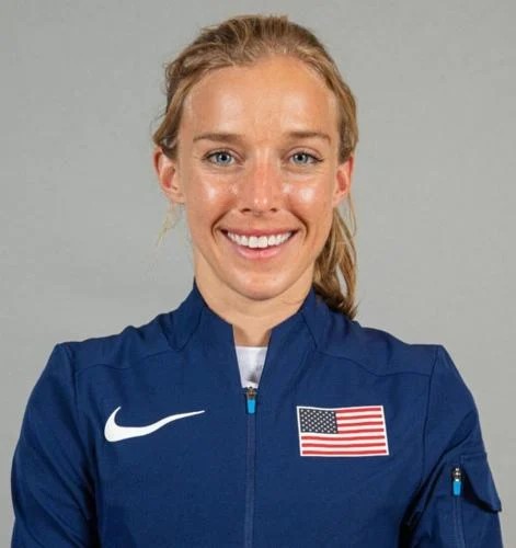  Emily Sisson